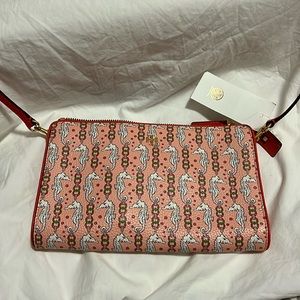 Tory Burch Blake printed slim crossbody 
82294 
0521